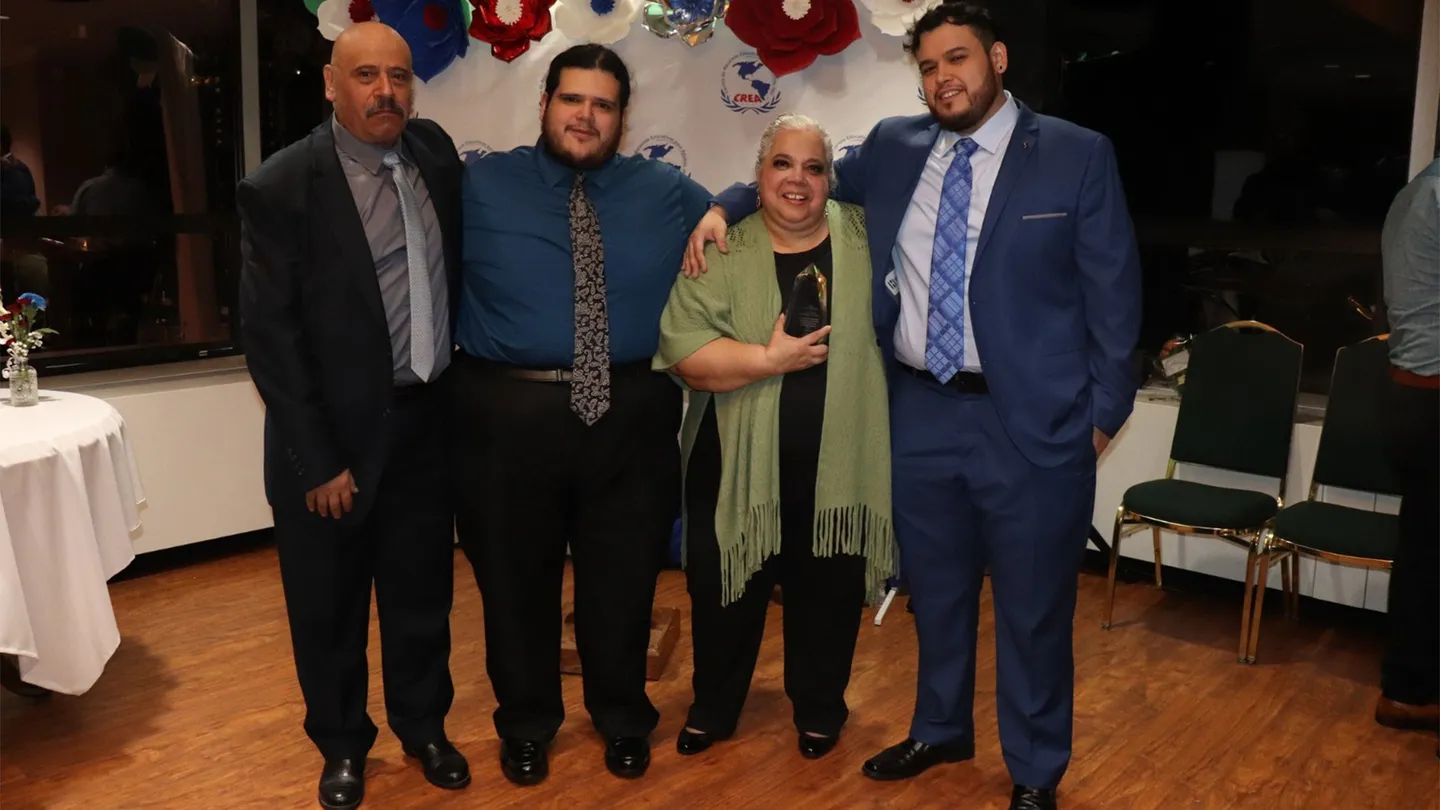 La comunidad latina sufre la discriminación del idioma español en Estados Unidos